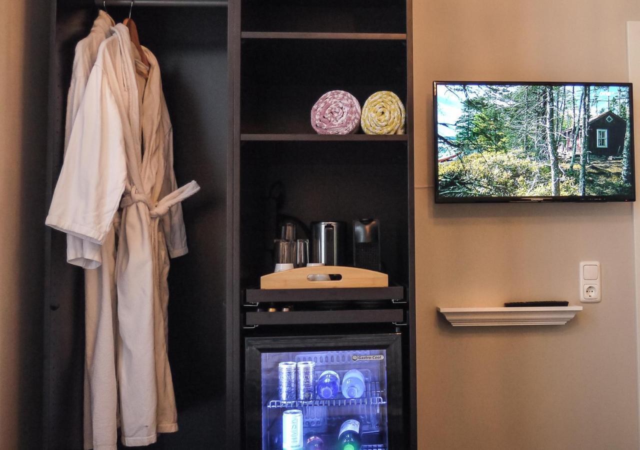 Comfort And Style In City Center With Ensuite Bathroom On Schaafenstrasse Keulen Buitenkant foto